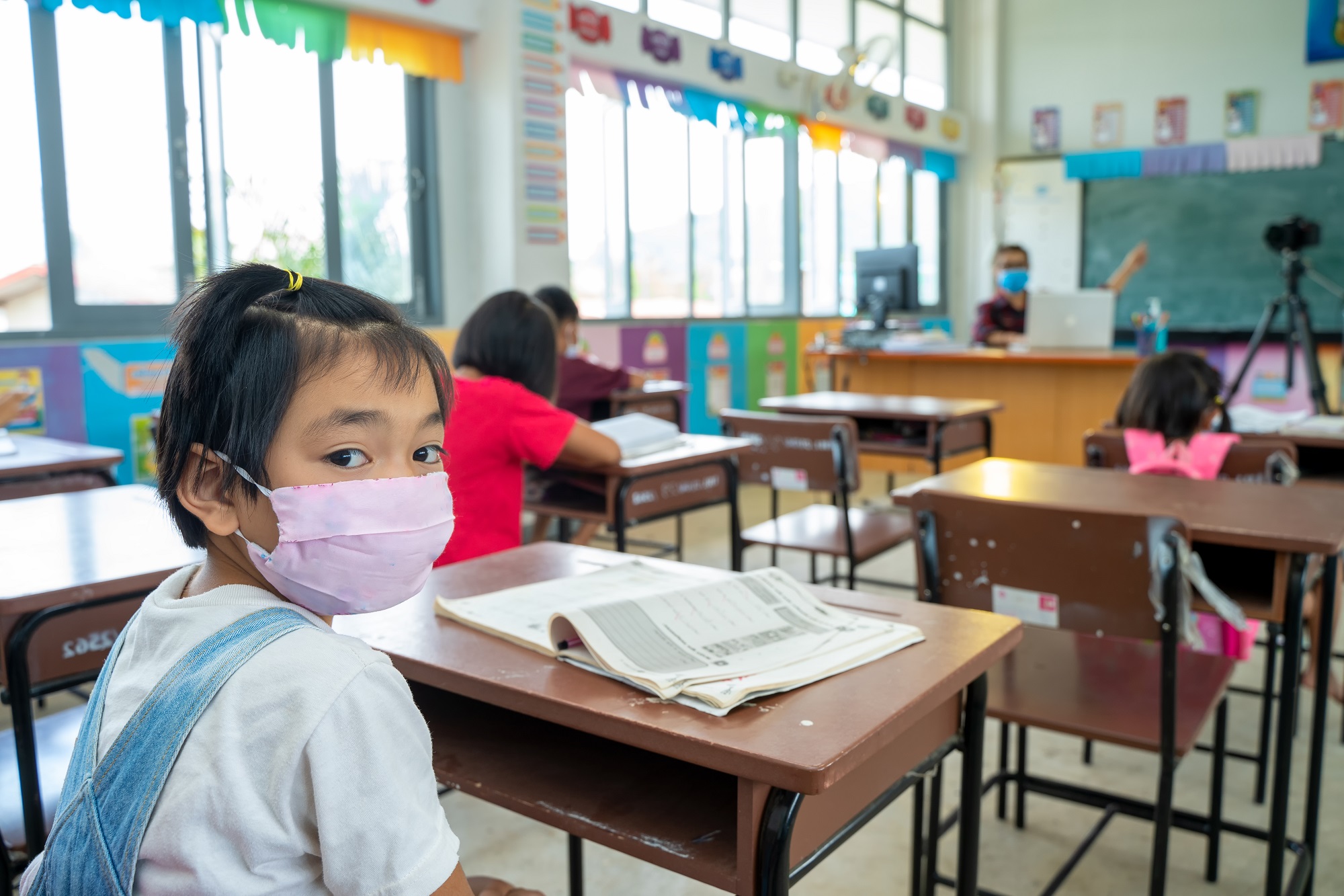 classroom children with mask